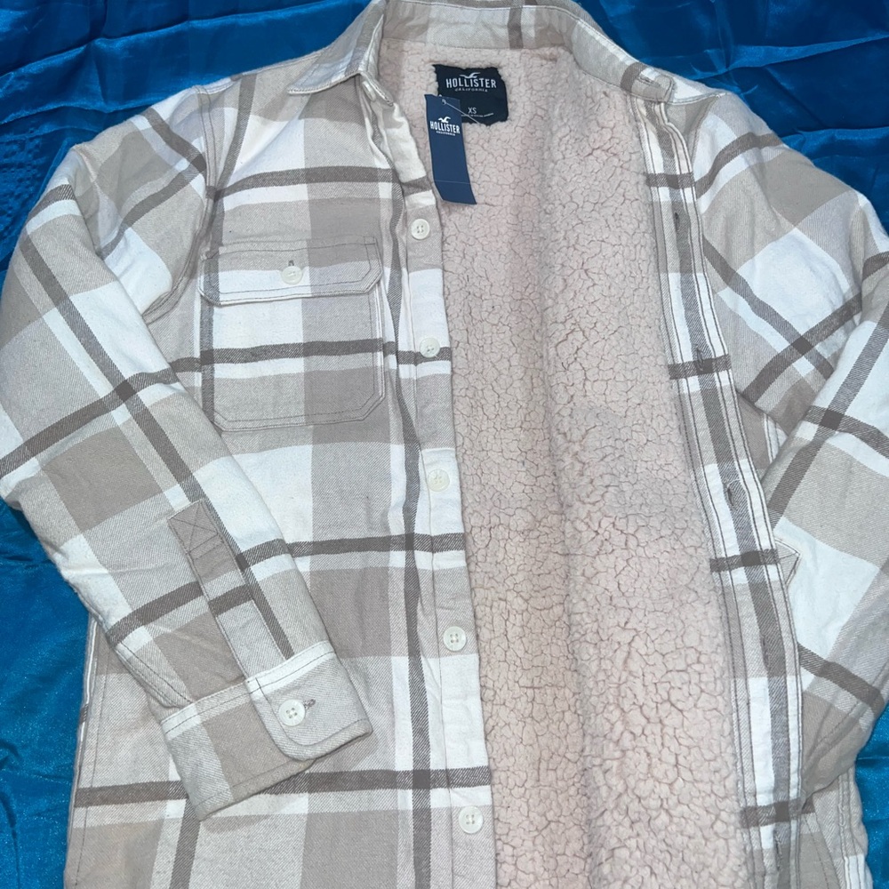 Hollister Beige and White Plaid Sherpa Jacket